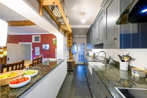 Kitchen- click for photo gallery